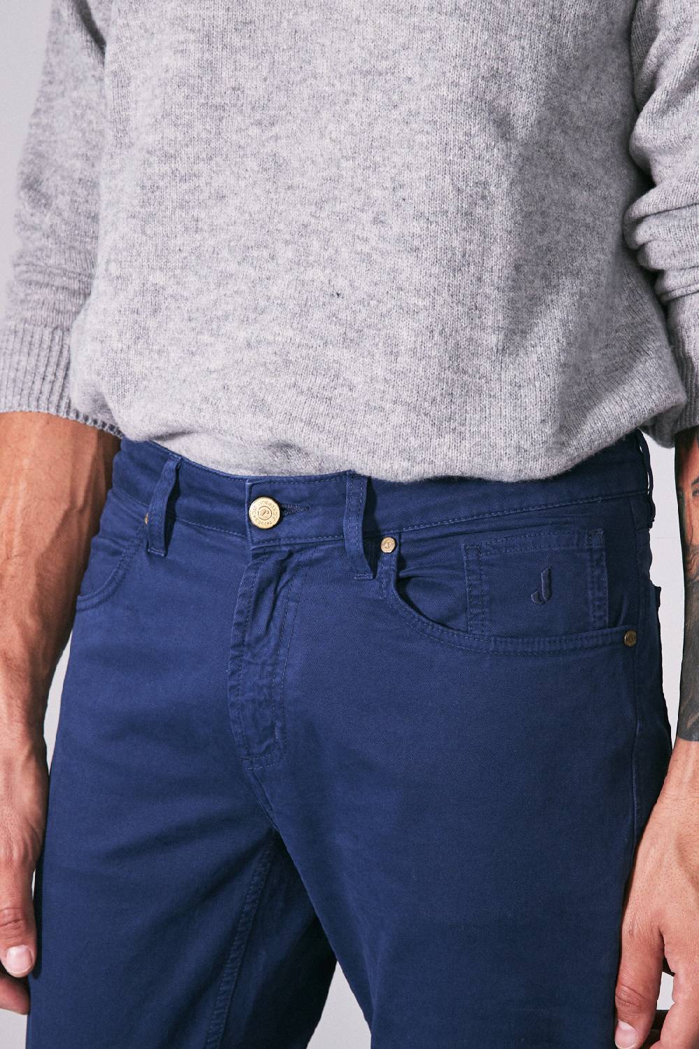 Jeckerson Pantalone skinny in gabardina stretch Convenienza