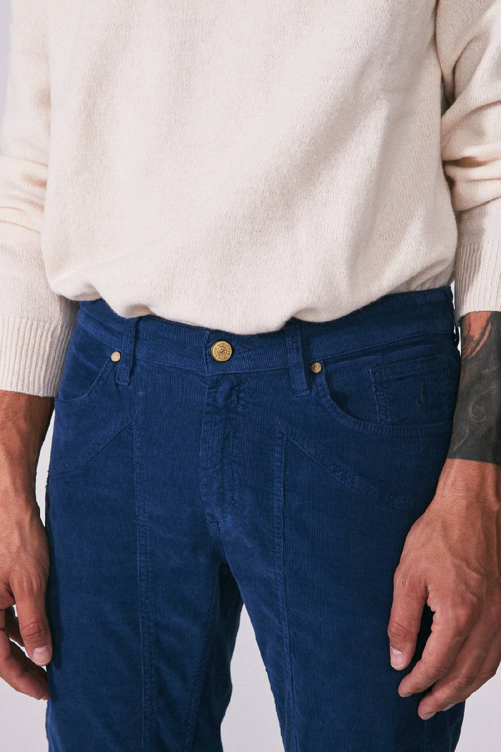 Jeckerson Pantalone slim fit in velluto con toppa in tono Offerta