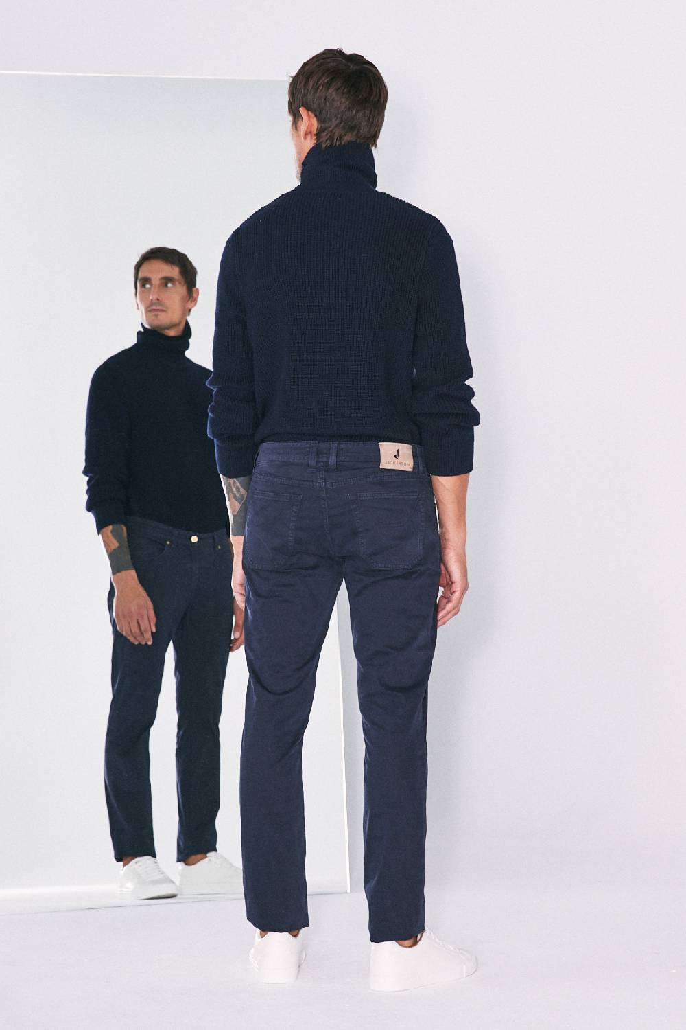 Jeckerson Pantalone slim fit in raso stretch con toppa Outlet