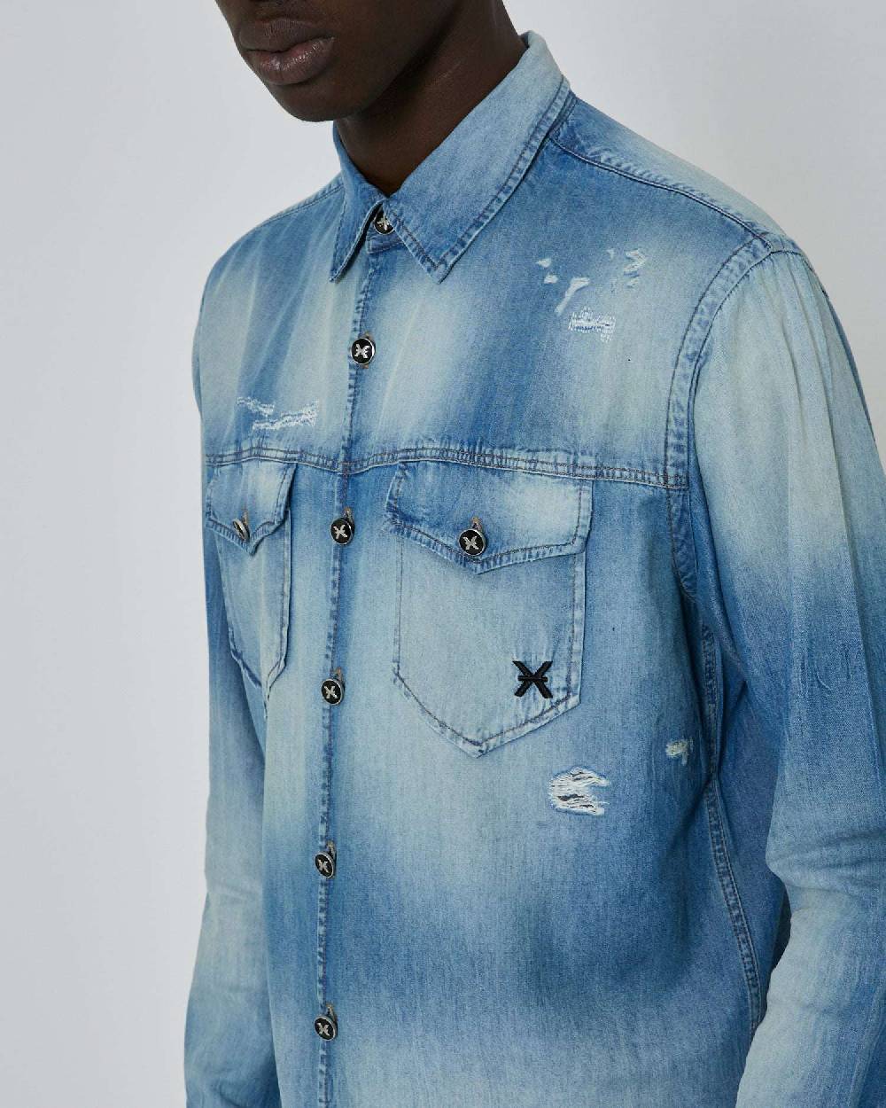 John Richmond Camicia in denim effetto strappato Acquista Ora