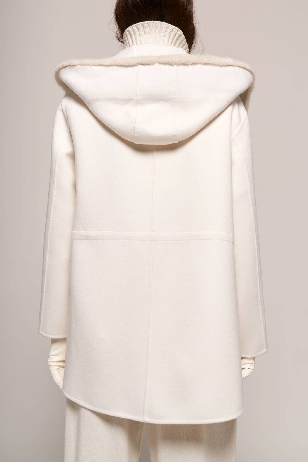 Manzoni 24 Parka in lana con bordo visone Prezzo Ridotto