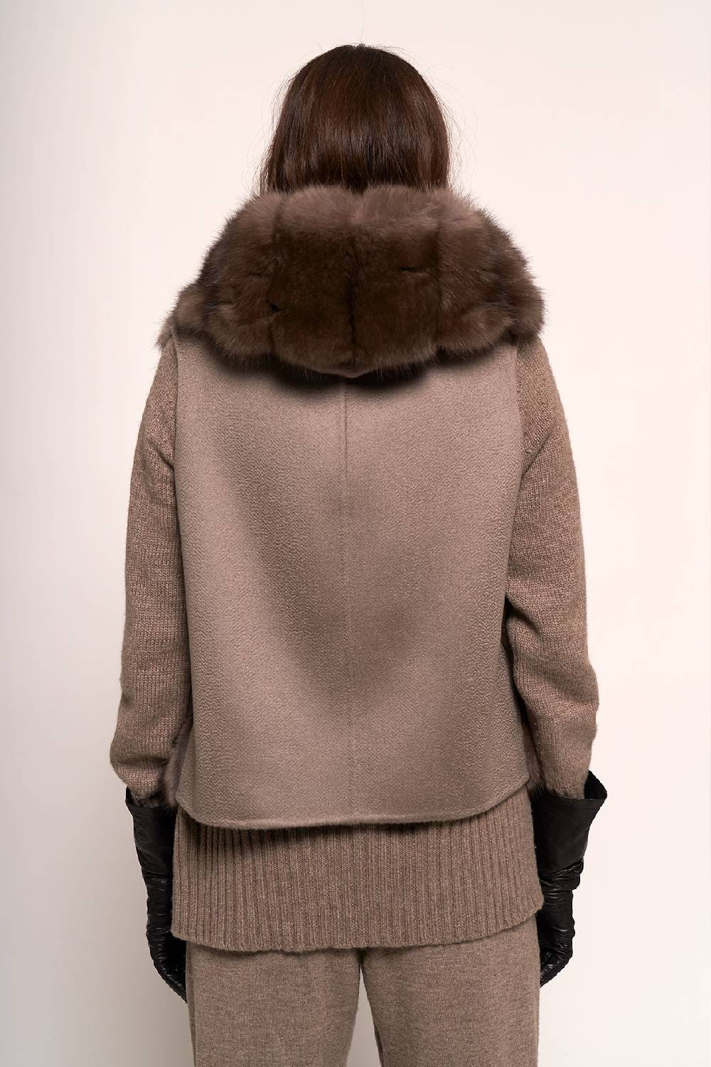 Manzoni 24 Gilet zibellino con cashmere Italy