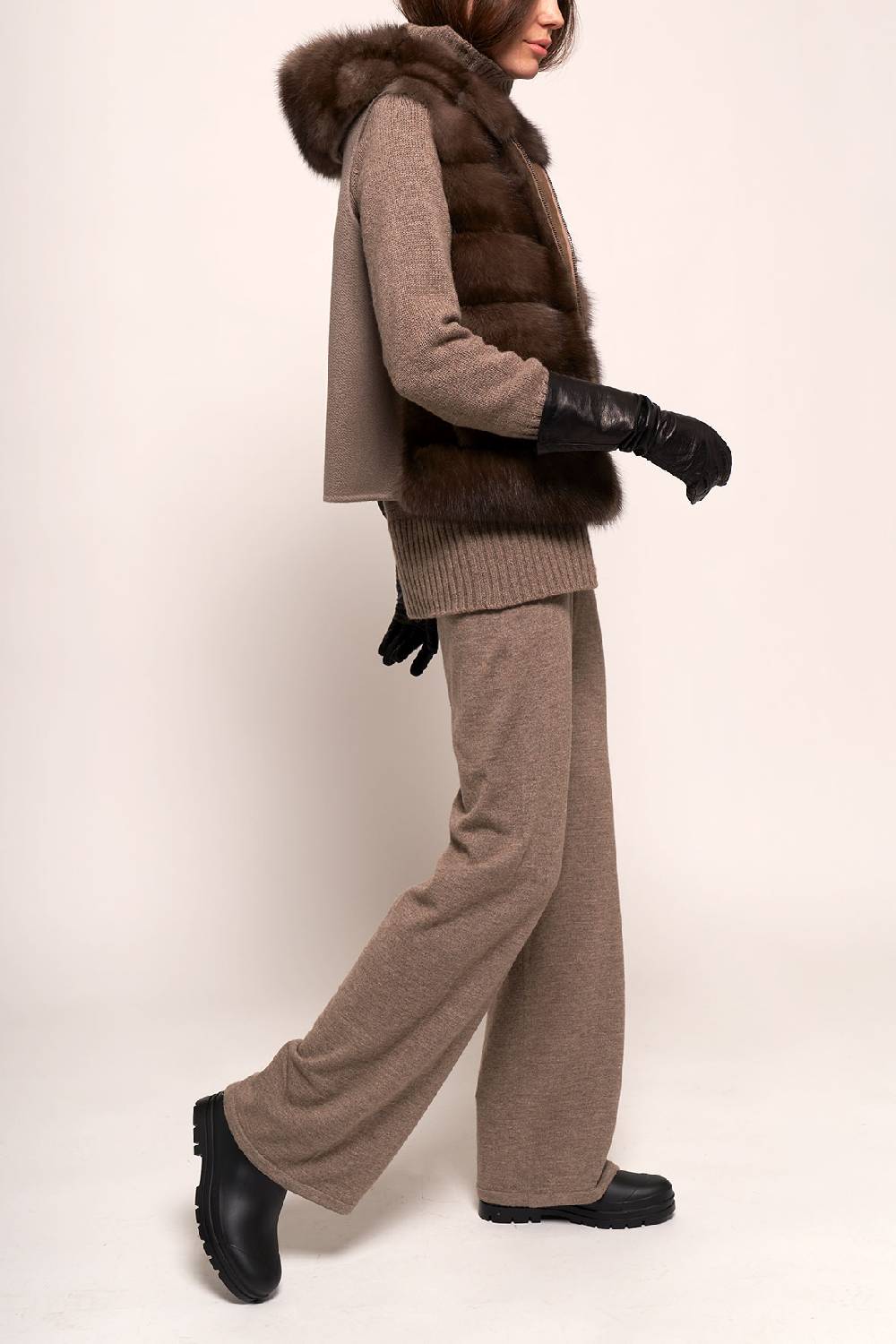 Manzoni 24 Gilet zibellino con cashmere Italy