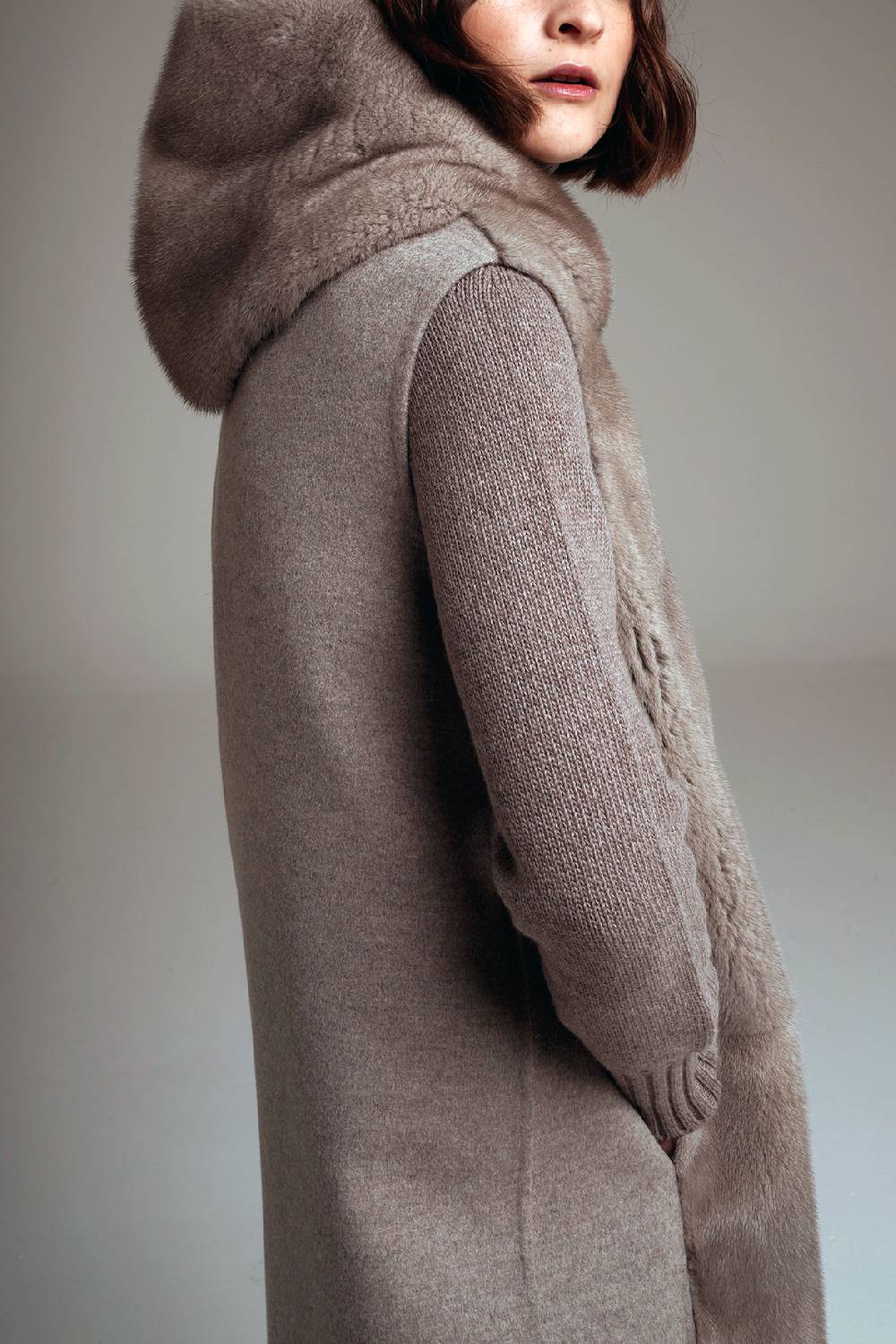 Manzoni 24 Gilet visone con tessuto cashmere Loro Piana Promozione