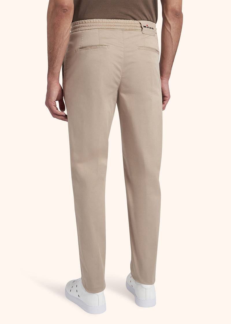 Kiton PANTALONI COTONE UP1LACK0600D02 Novità