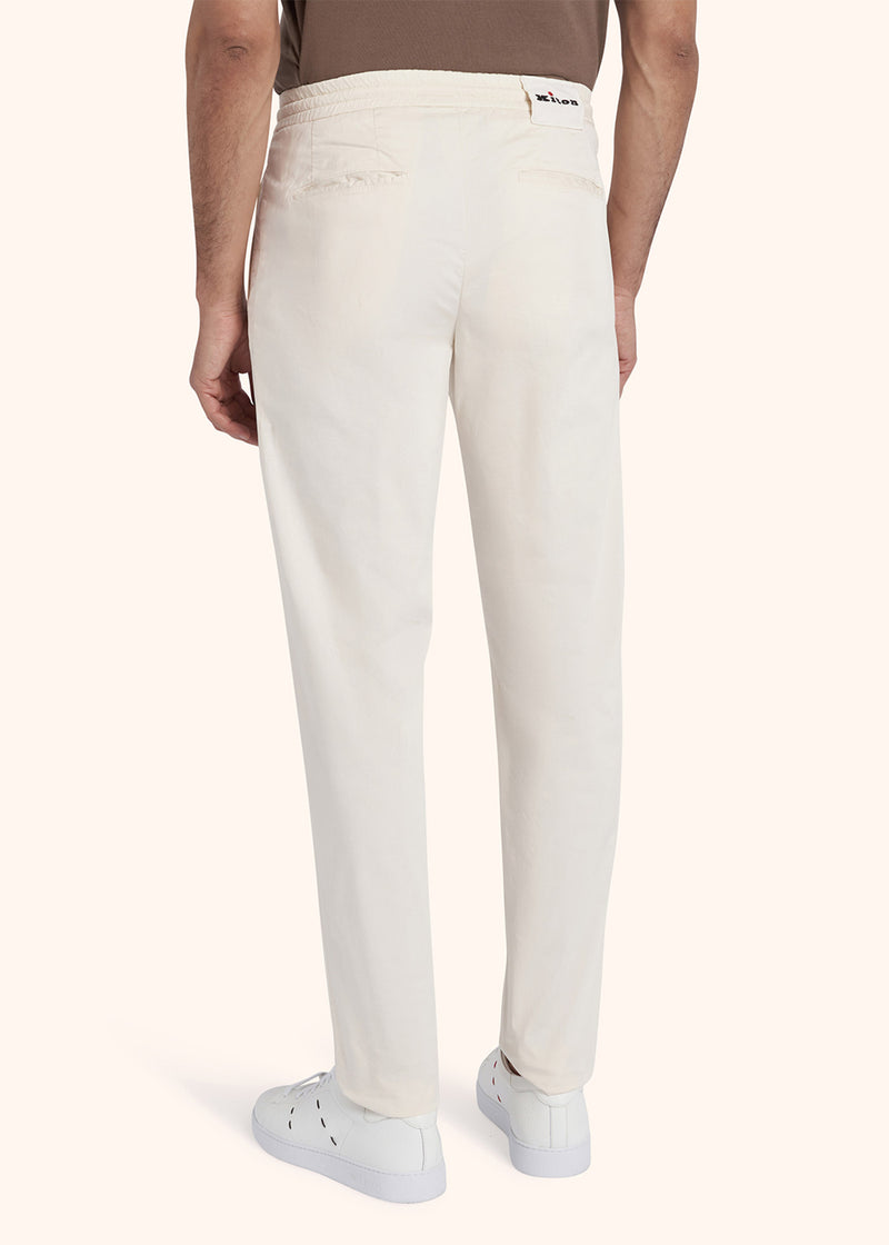 Kiton PANTALONI COTONE UP1LACK0600D01 Presa
