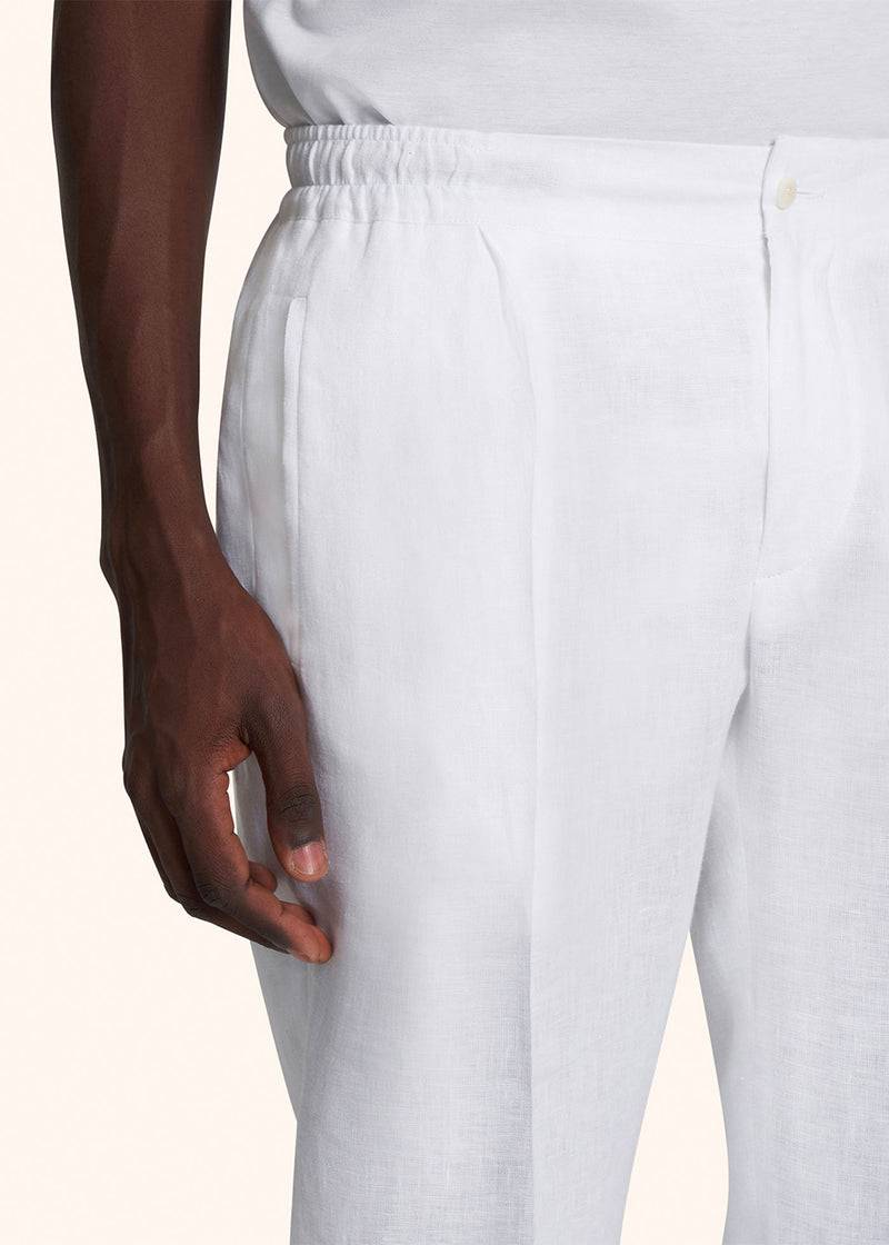 Kiton PANTALONI LINO UPN01H0883801 Offerta