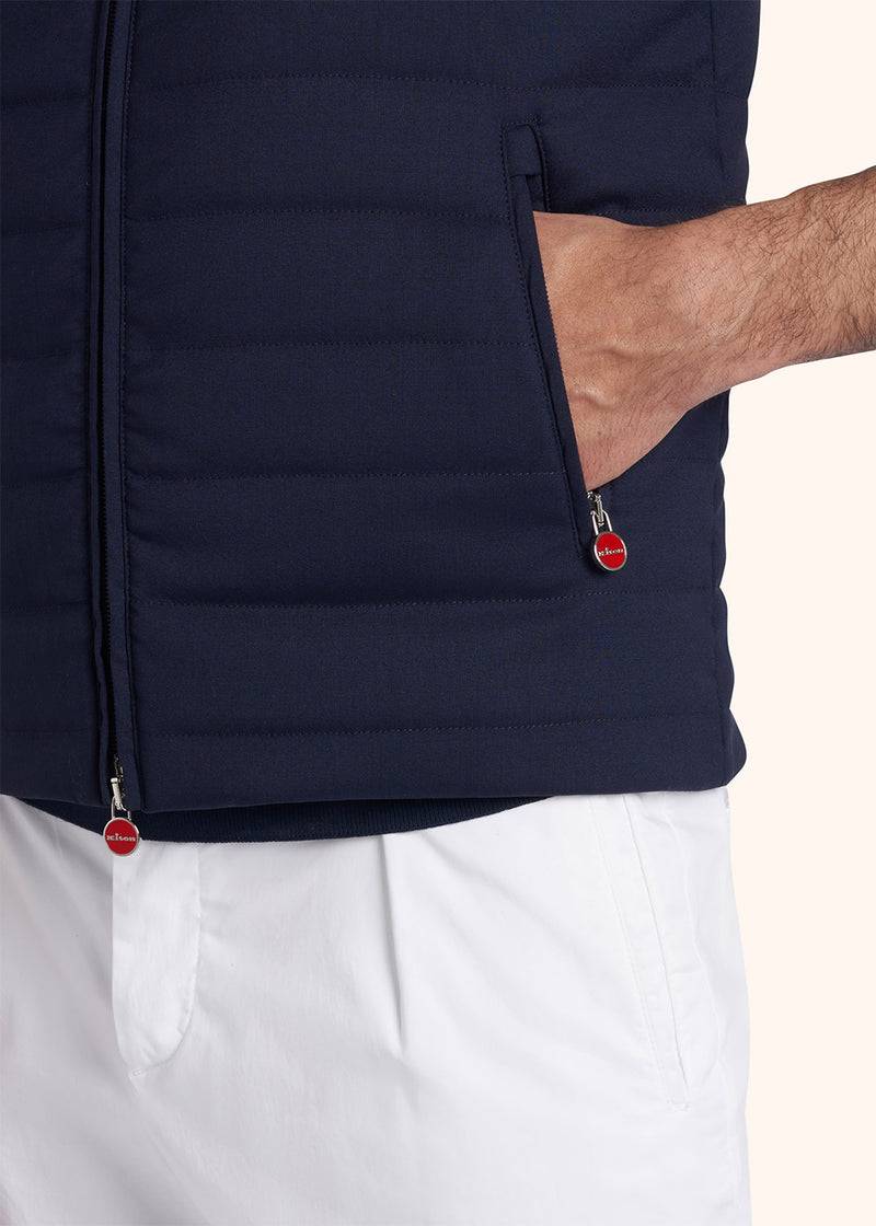 Kiton GIUBBOTTO SMANICATO LANA VERGINE UW1723K0638C05 Novità
