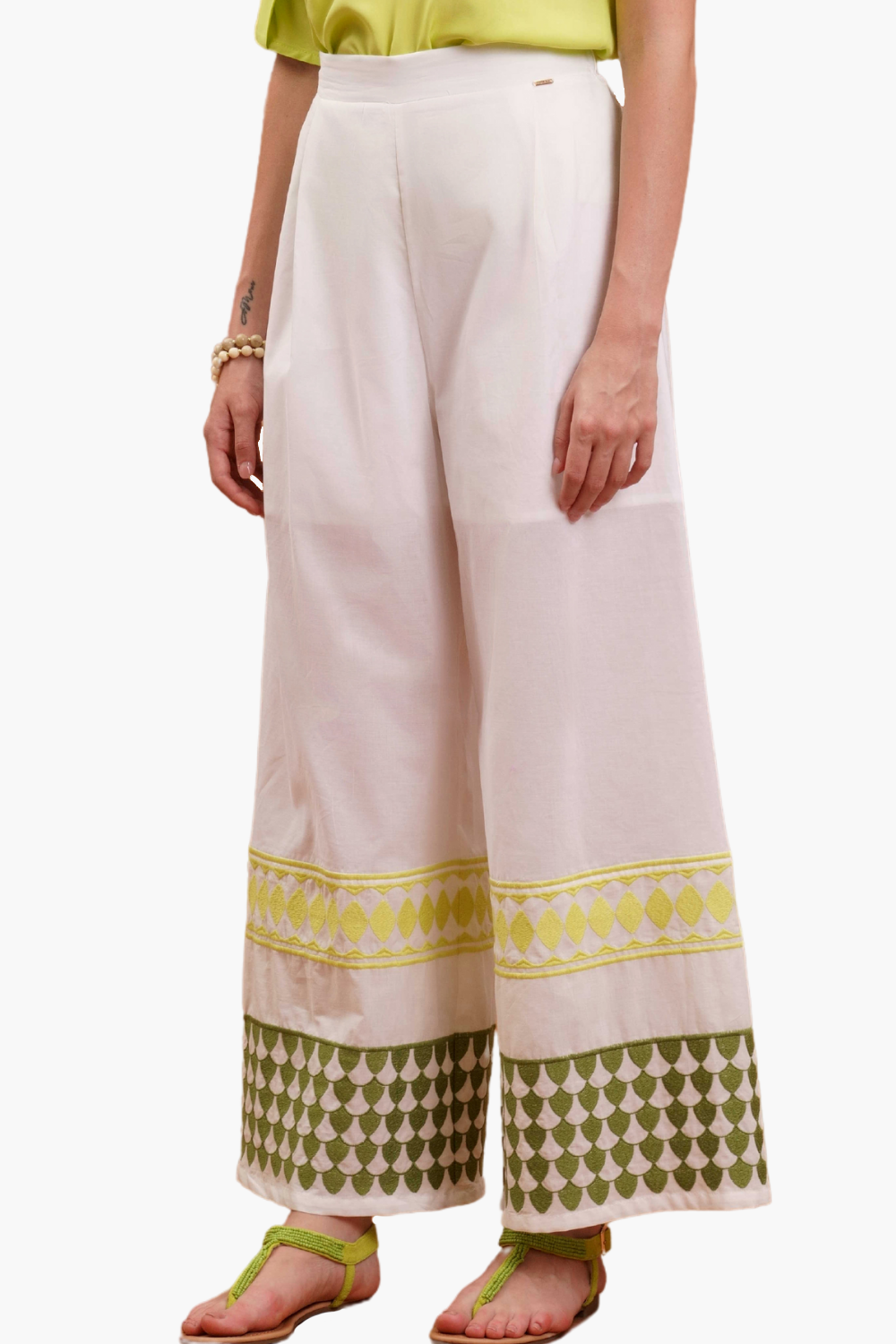Nualy PANTALONE RICAMO Novità
