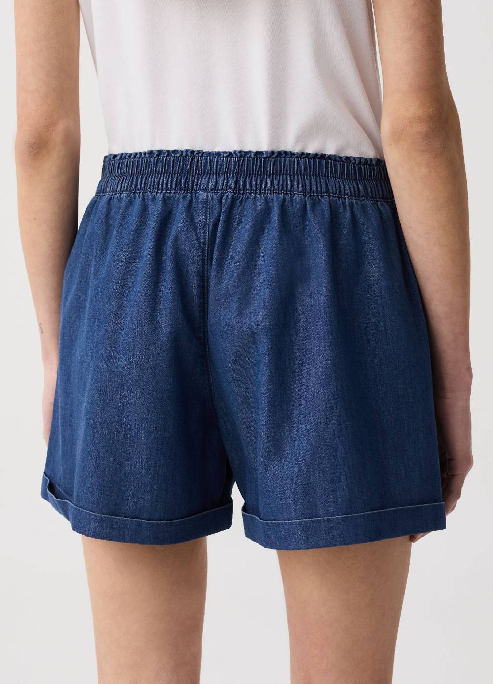 Ovs Shorts in denim fluido con tasche Shopping Online