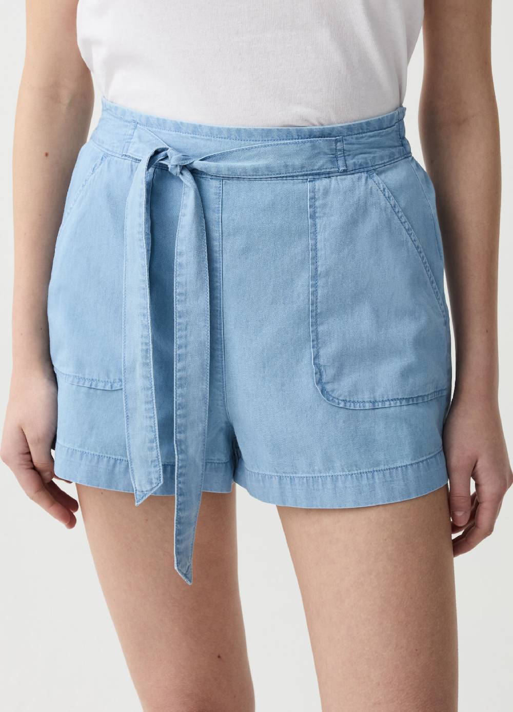 Ovs Shorts in denim fluido con cintura Vendita Calda