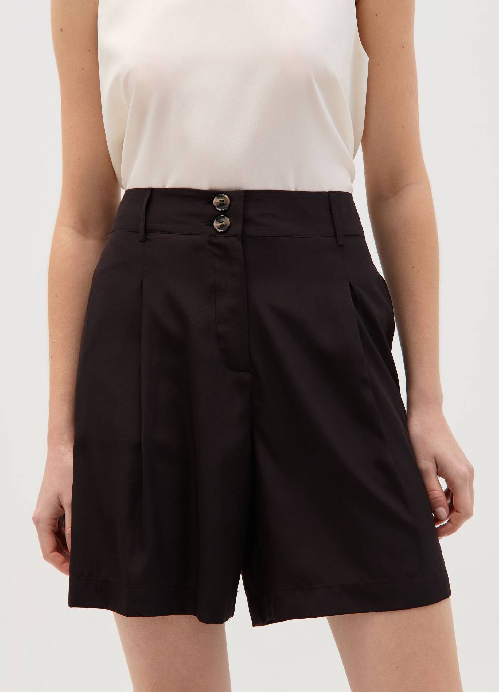 Ovs Shorts a vita alta con pinces Offerta