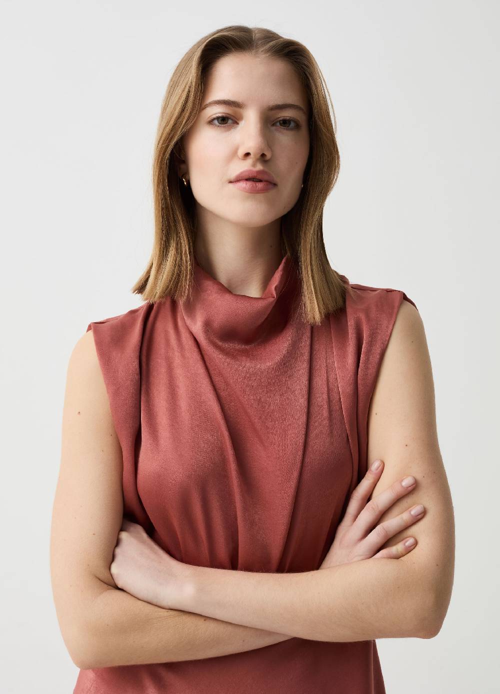 Ovs Abito smanicato in satin con drappeggio In Vendita