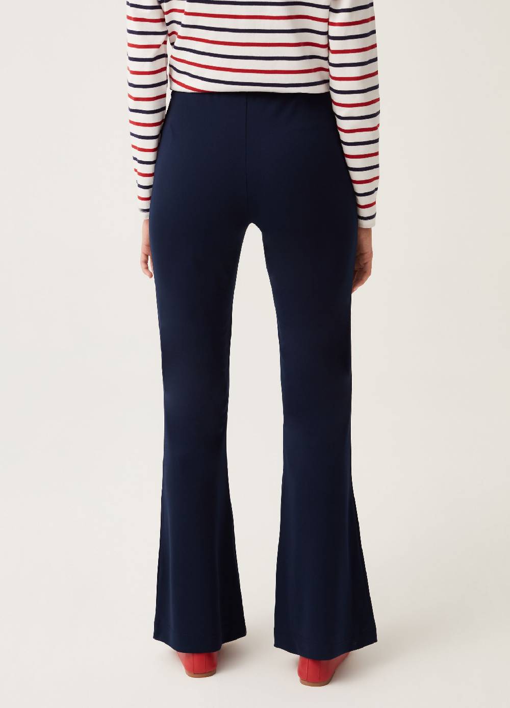 Ovs Pantaloni flare fit tinta unita Novità