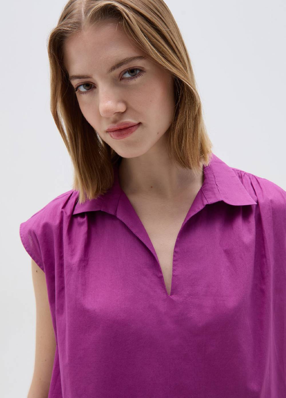 Ovs Blusa smanicata con scollo a polo Saldi Di Fabbrica