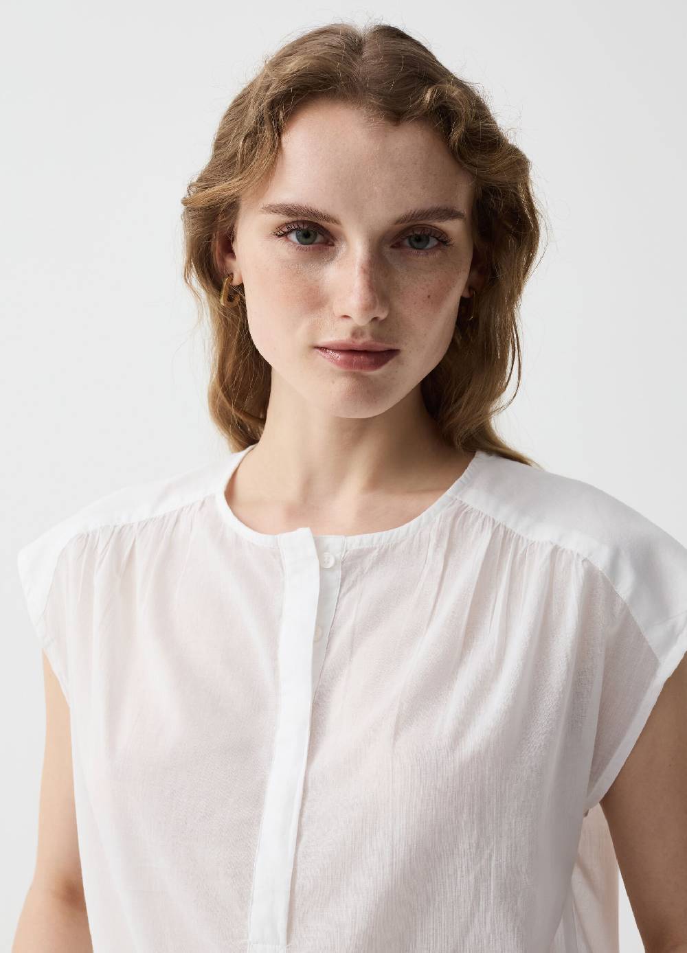 Ovs Blusa smanicata con scollo serafino Shopping online