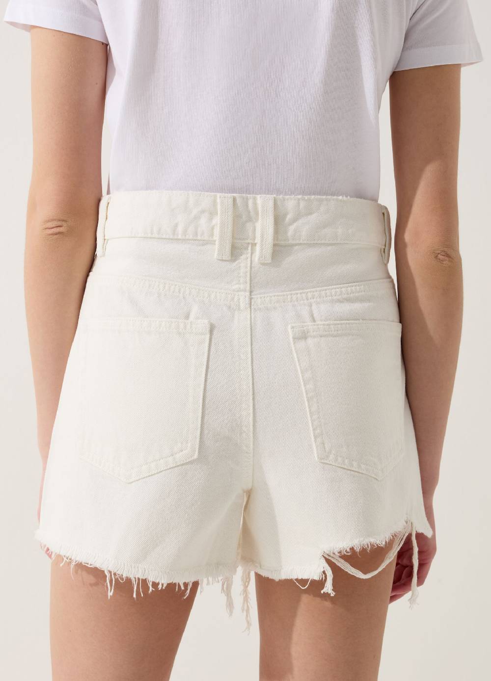 Ovs Shorts in denim con strappi a vita alta 50% di sconto per tempo limitato