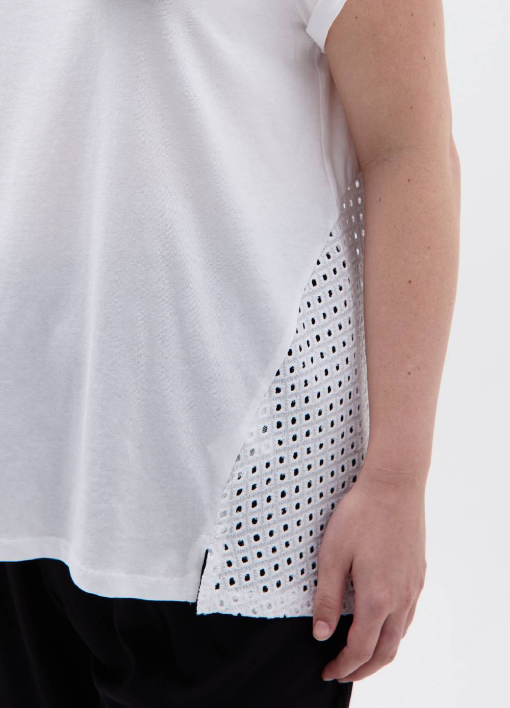 Ovs T-shirt con inserto traforato Curvy Offerta migliore