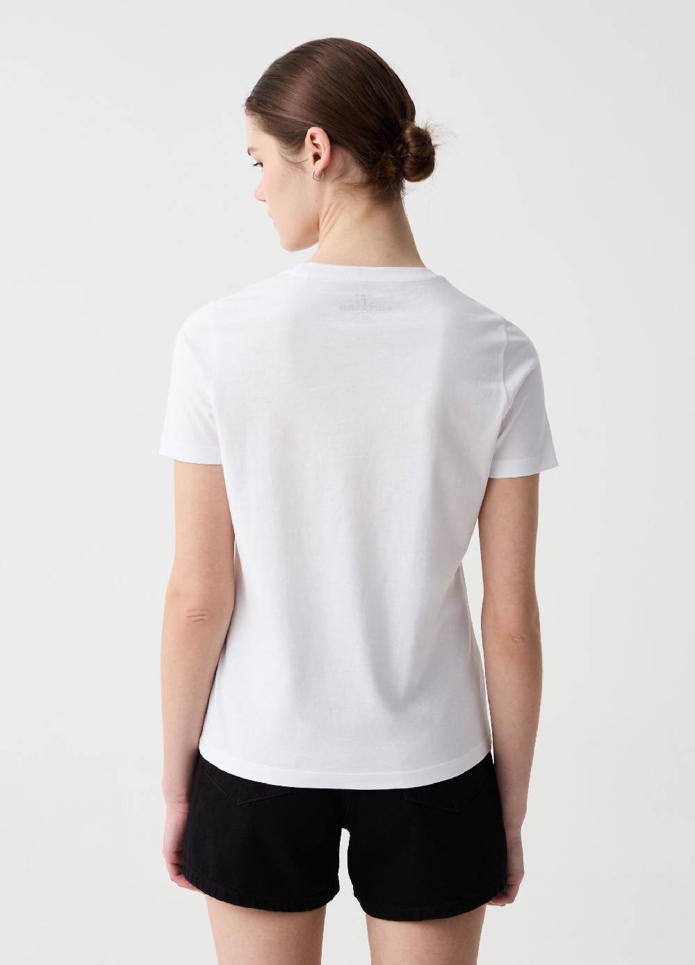 Ovs T-shirt con illustrazione grafica by Magda Azab In vendita