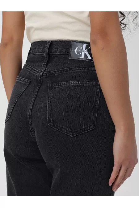 CALVIN KLEIN Jeans da donna di Calvin Klein Scopri i jeans da donna di alta qualità di Calvin Klein. Stile moderno e comfort senza pari Vendita Calda