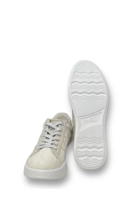 HOGAN Scarpe Hogan Scopri le iconiche sneakers di Hogan, sinonimo di stile e qualità Prezzo Ridotto