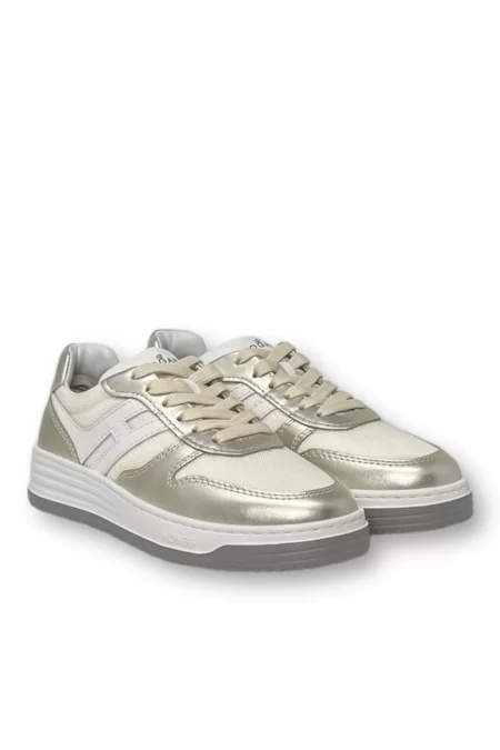 HOGAN Sneakers Hogan Scopri le esclusive sneaker Hogan, il marchio di lusso italiano. Comodità e stile unici Economico