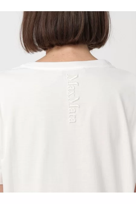 S' MAXMARA Descrizione della t-shirt da donna di S\' MAXMARA La maglietta da donna di S\' MAXMARA è un capo di alta qualità, realizzato con tessuti pregiati e design elegante. Perfetta per un look sofisticato e alla moda. Scop Vendite Flash