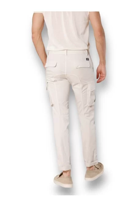 MESON'S Le culotte di MESON\'S sono eleganti e di alta qualità. Si adattano perfettamente. Il culotte di MESON\'S sono eleganti e di alta qualità. Si adattano perfettamente I Più Venduti