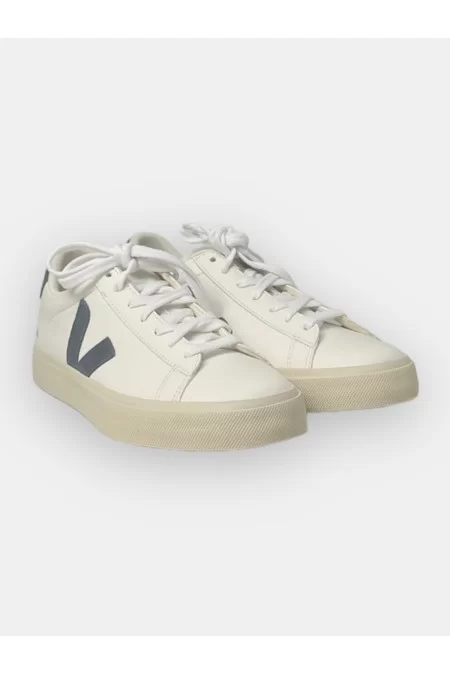 VEJA V-12 Cyber Monday