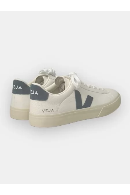 VEJA V-12 Cyber Monday