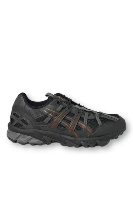 ASICS Descrizione Prodotto La scarpa da corsa Asics Gel Sonoma 1550 offre comfort e supporto con la tecnologia Gel. Perfetta per trail running. Caratteristiche: Tecnologia Gel per ammortizzazione Design robusto per trail running