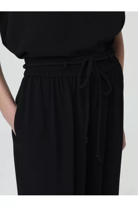GIORGIO ARMANI Pantaloni Giorgio Armani Marchio di lusso con pantaloni di alta qualità e stile elegante Esporta salva