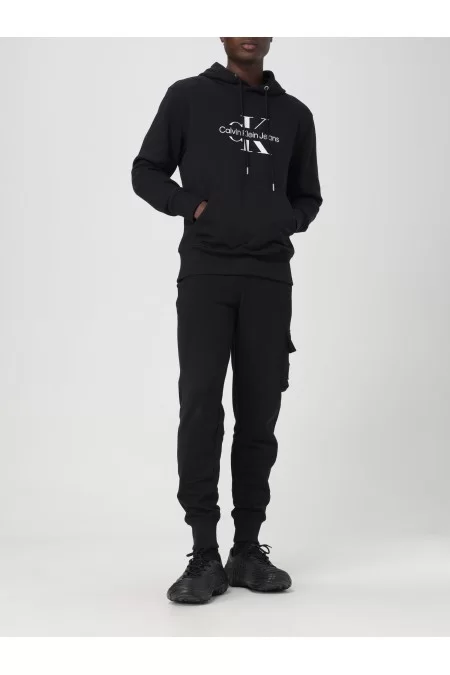 CALVIN KLEIN Maglione da uomo Calvin Klein Un maglione da uomo di alta qualità di Calvin Klein. Stile e comfort Pezzi Unici
