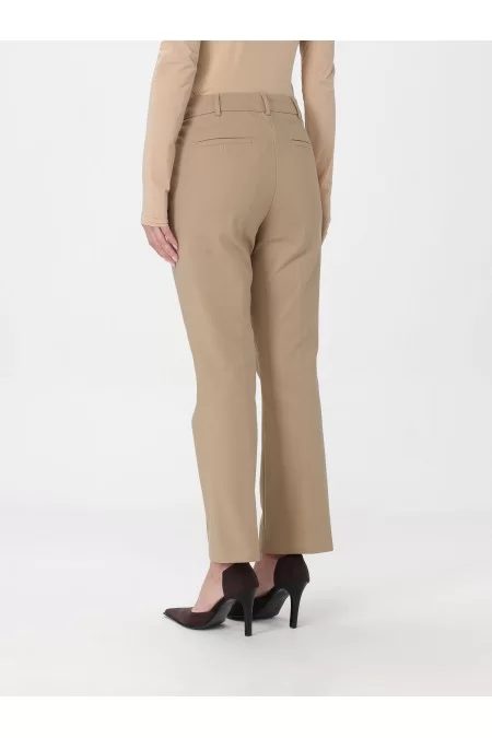 SPORTMAX Descrizione dei pantaloni SPORTMAX Tra i pantaloni firmati SPORTMAX troverai design innovativi e materiali di alta qualità Super sconto