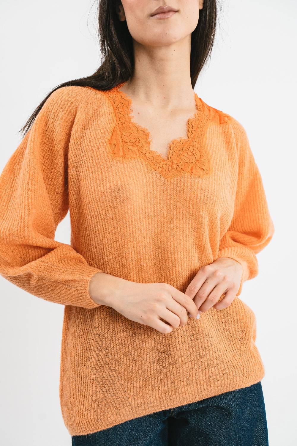 Pink Memories Maglia scollo a V con pizzo In Vendita
