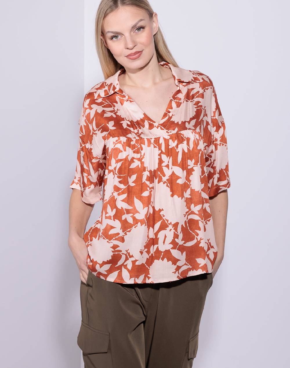 Risskio Arya - Camicia over in raso di viscosa stampata Sottocosto
