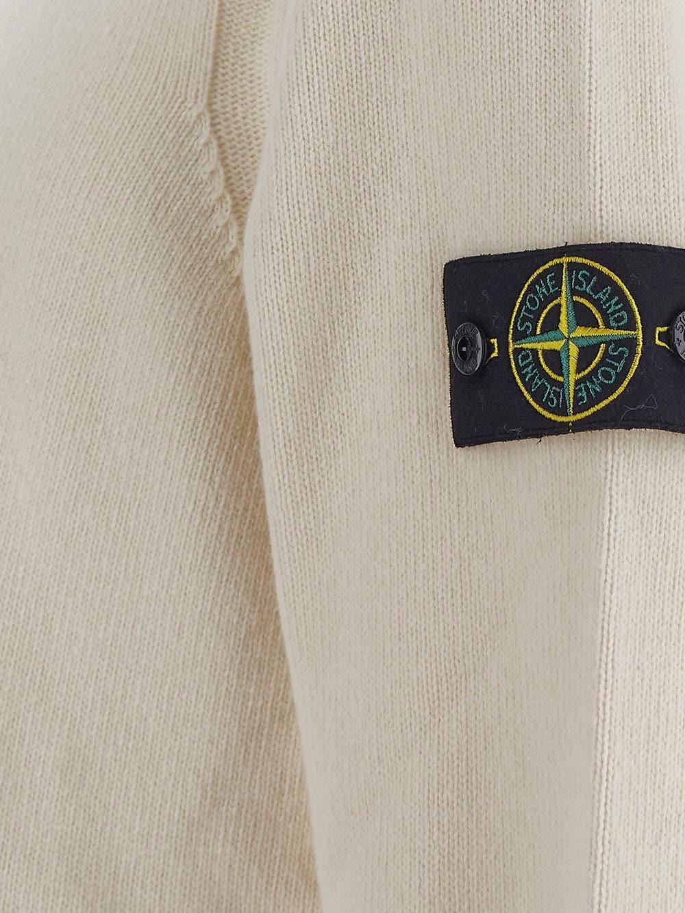 Oluxury Stone Island Logo Knit Consegna Veloce
