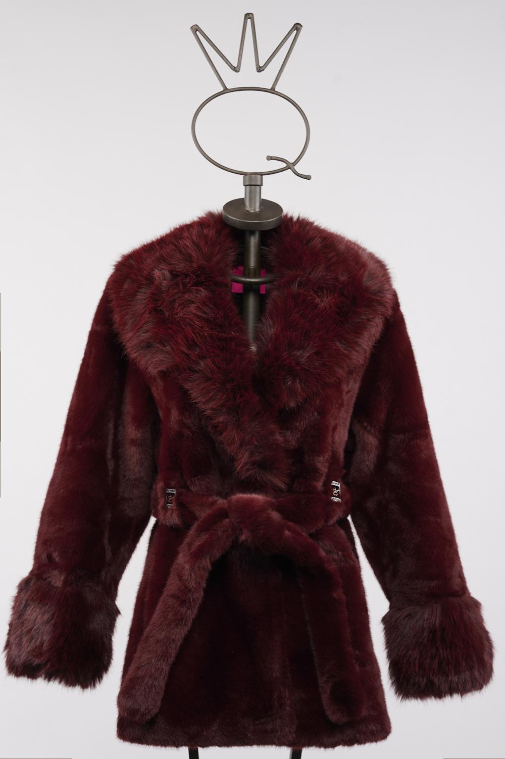 Save The Queen Ecopelliccia bordeaux con scollo a V Acquista Ora