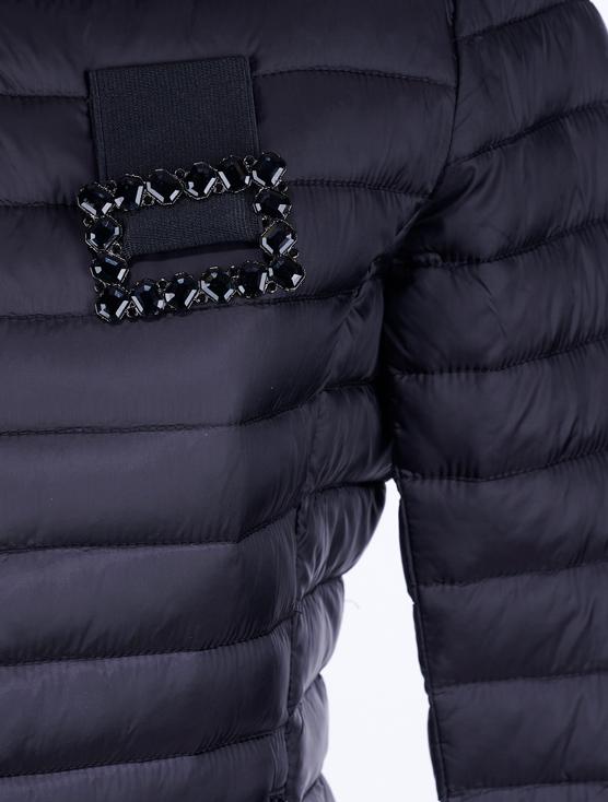 Save The Queen Piumino leggero color nero In Linea