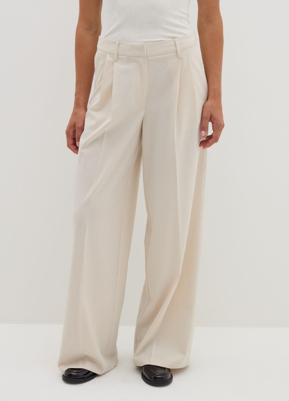 Stefanel Pantalone slouchy fit con pinces Acquista Ora