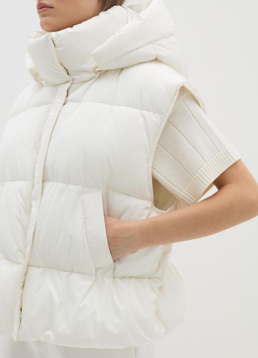 Stefanel Gilet imbottito con cappuccio rimovibile In Saldo