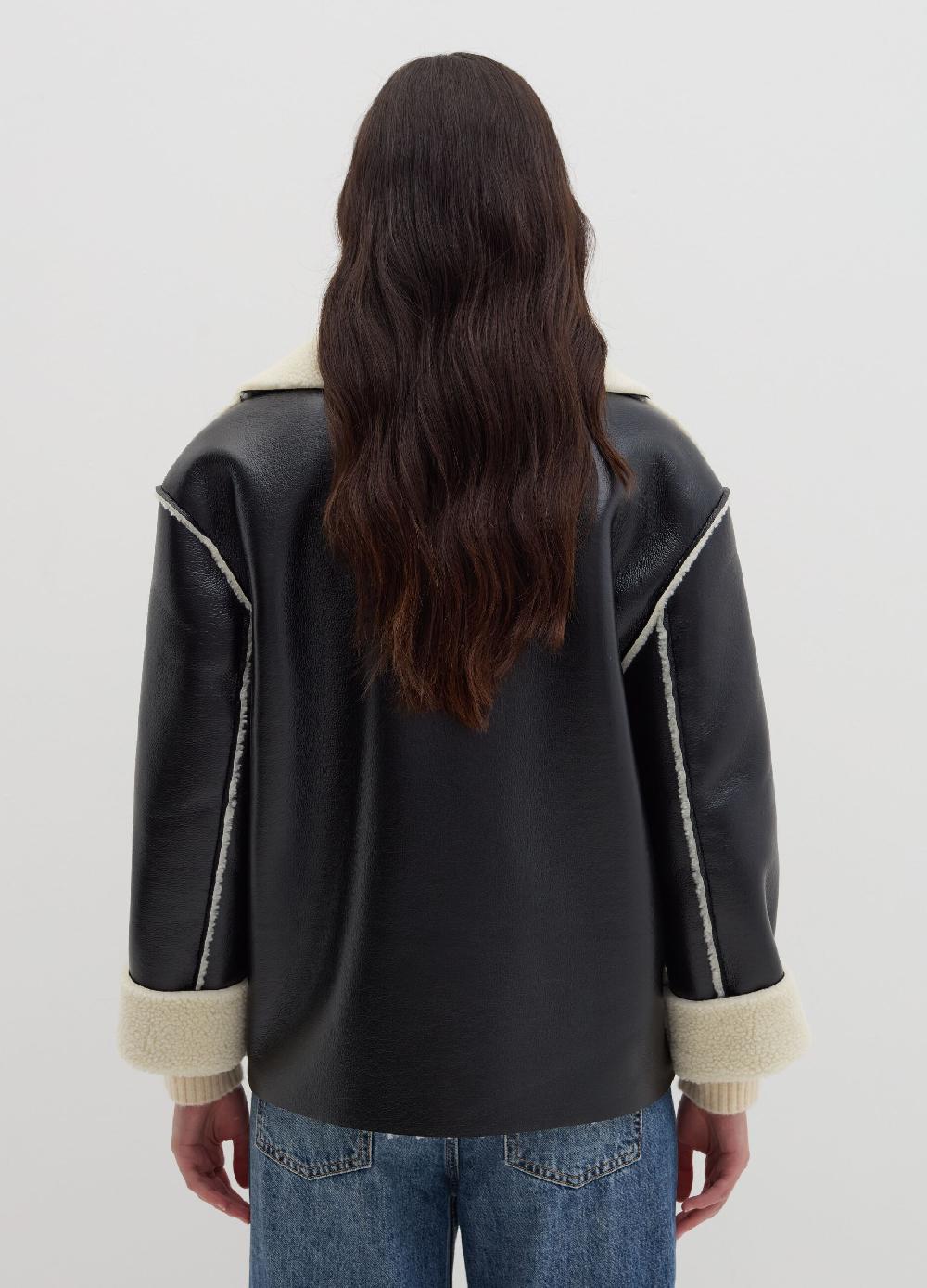 Stefanel Montone effetto lucido con interno in shearling Moda