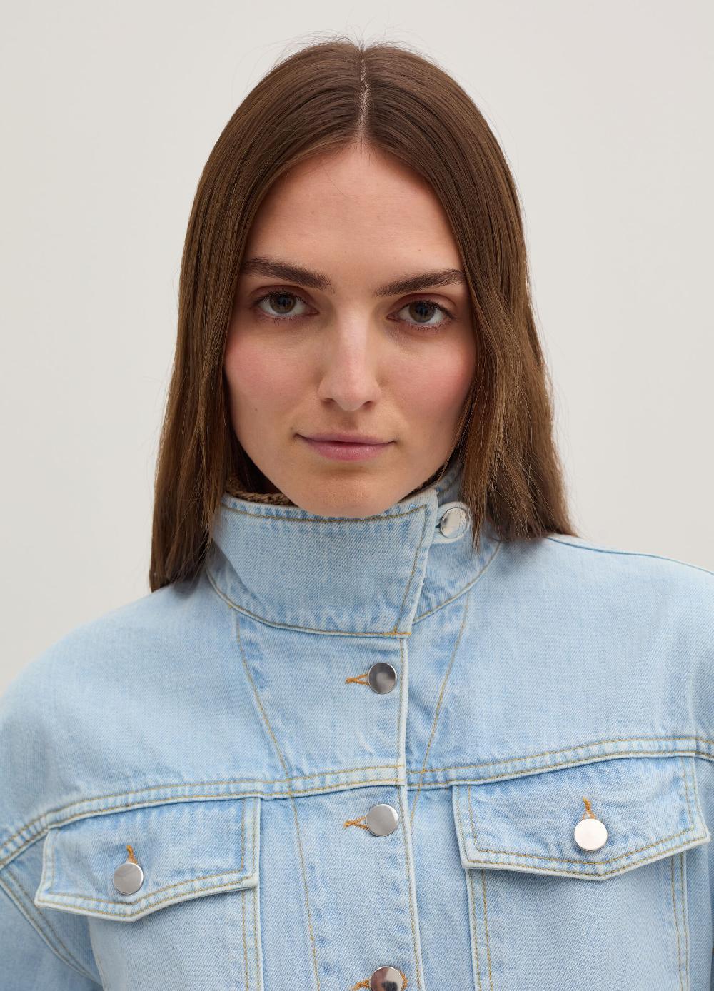 Stefanel Giubbino corto over in denim a collo alto Nuovo