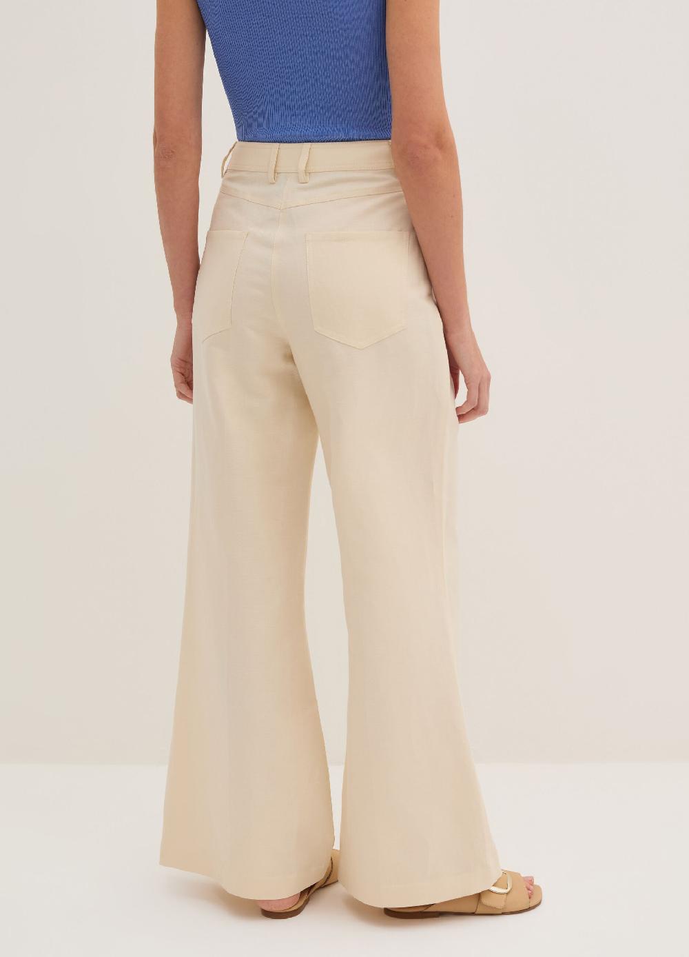 Stefanel Pantalone flare fit a vita alta Acquista Ora