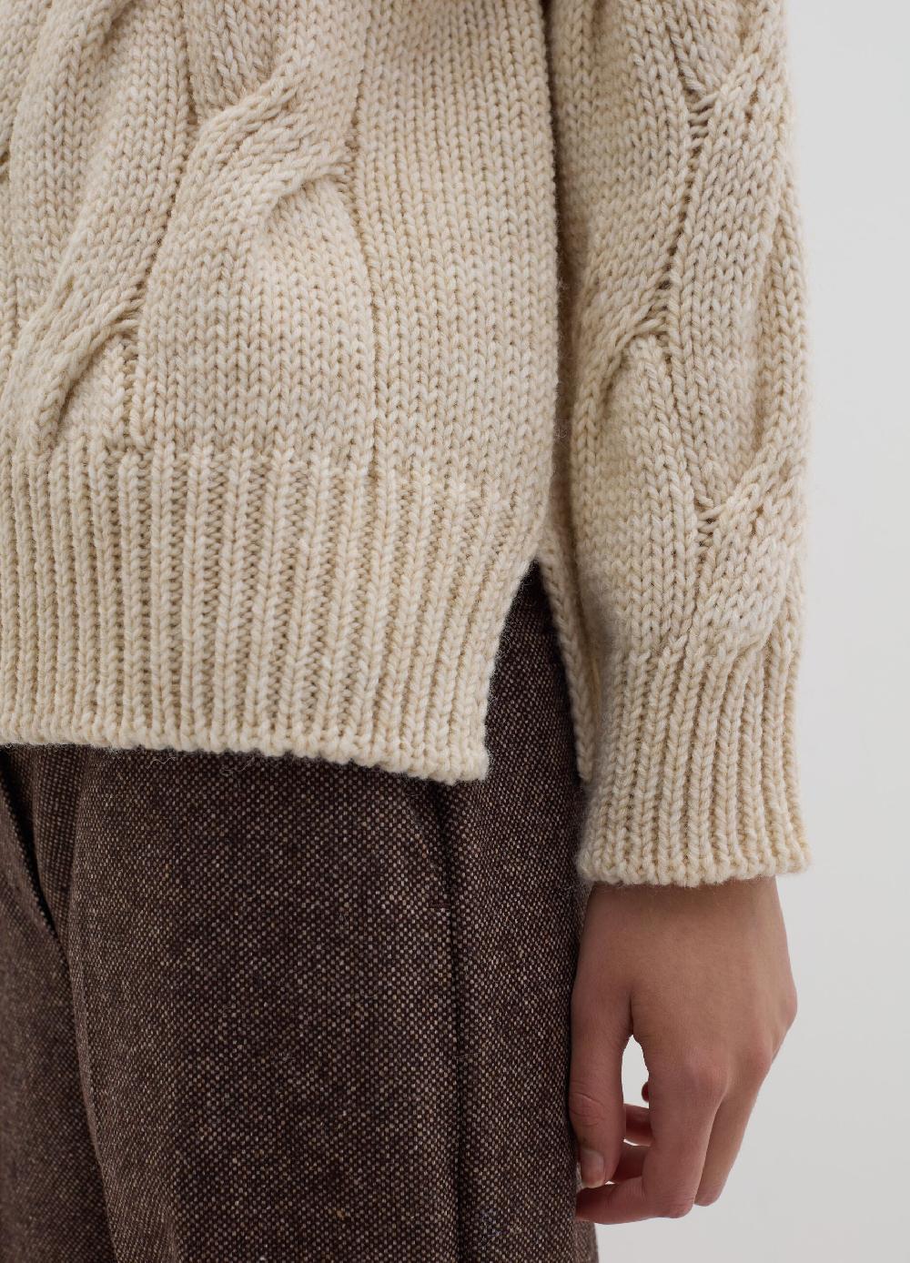 Stefanel Pullover oversize con lavorazione a treccia In Vendita