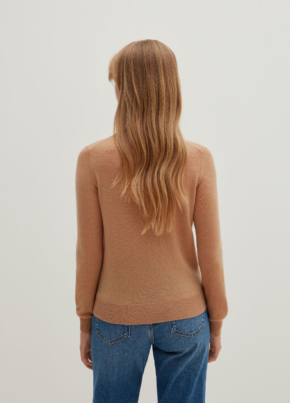 Stefanel Pullover girocollo in lana Offerta Pasqua
