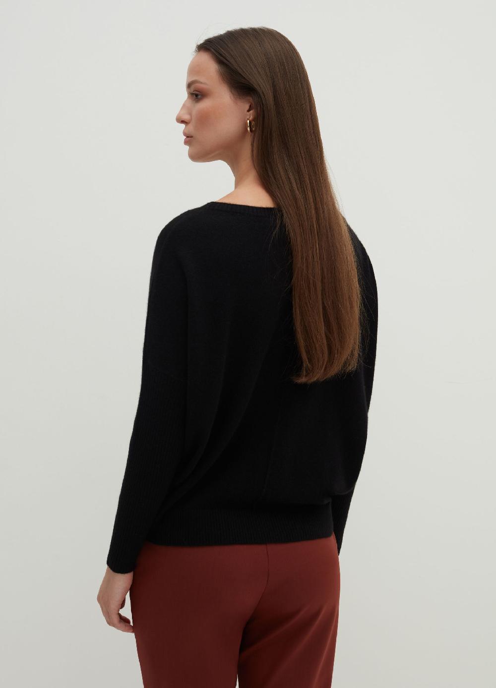 Stefanel Pullover in cashmere scollo a barca Offerta San Valentino