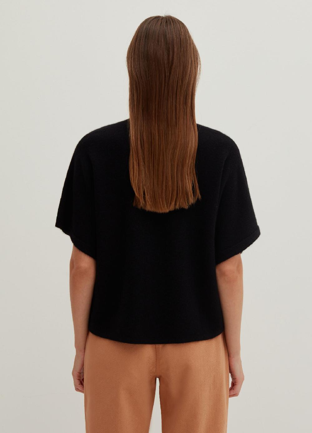 Stefanel Maglia in cashmere mock neck Smaltimento dello stoccaggio