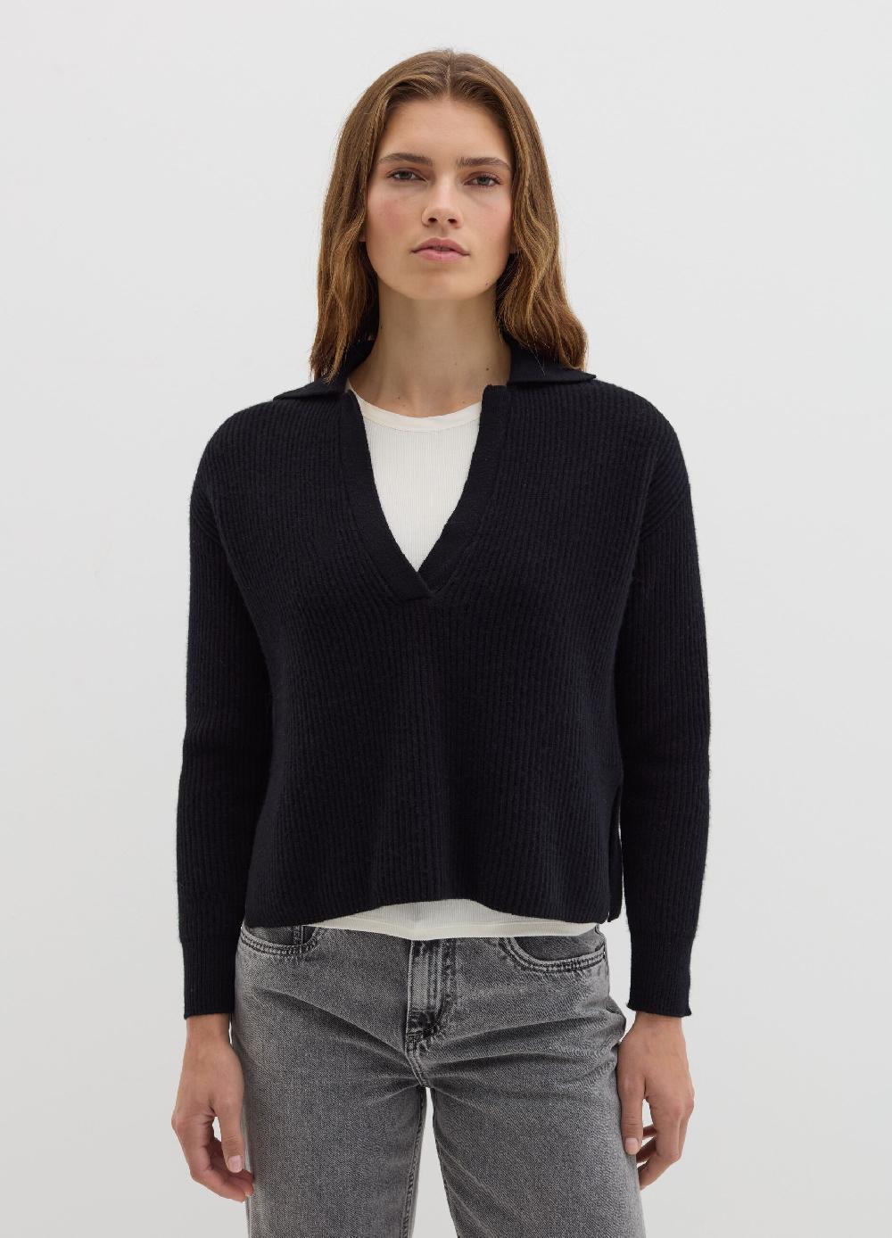 Stefanel Maglia in lana cardata con scollo a polo Grandi sconti
