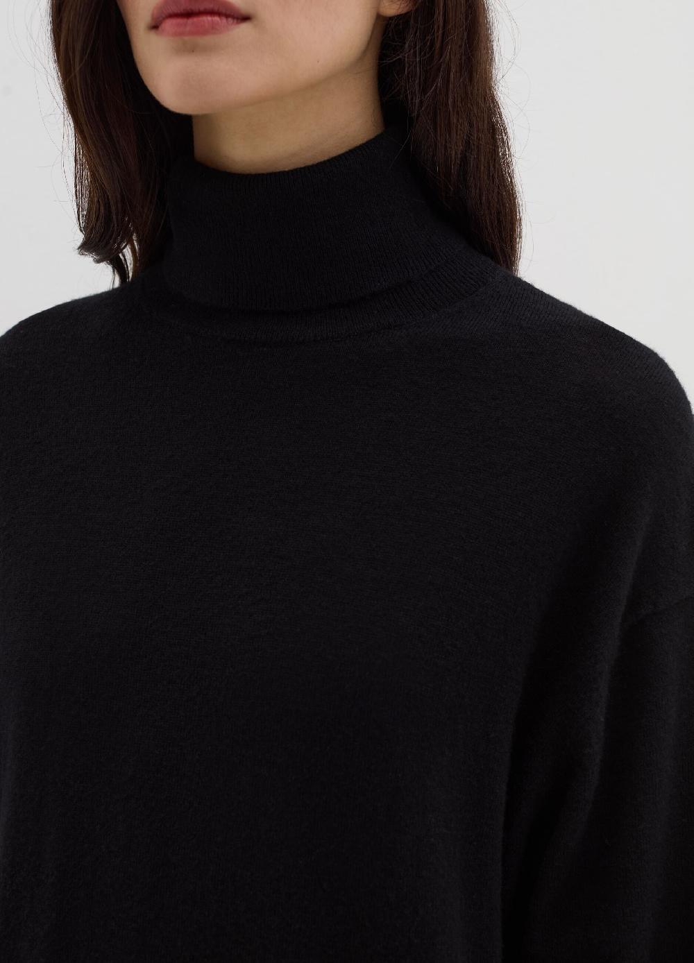 Stefanel Pullover in lana cardata a collo alto Offerte stagionali